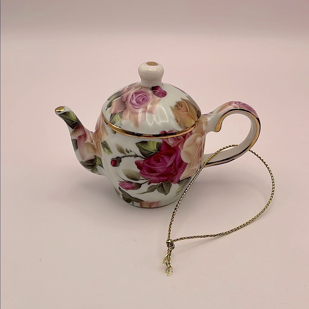 Vintage, China Teapot Ornament, Roses/Rosebuds/Leaves, Light Green, Gold Trim